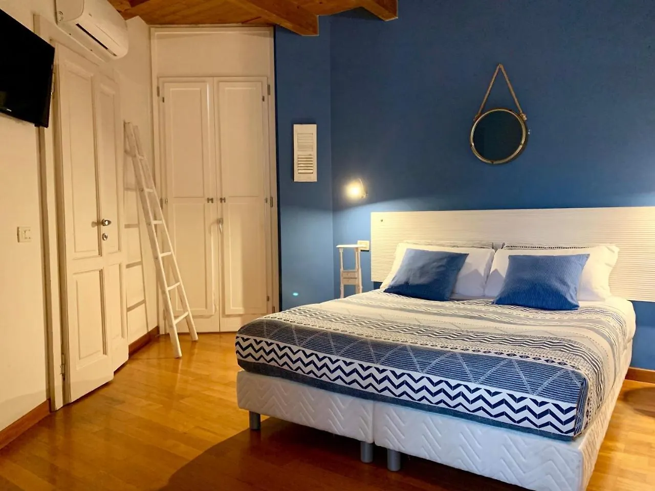 Porta Ronca - B&B, Suites&Apts Rho 3*,  Italia