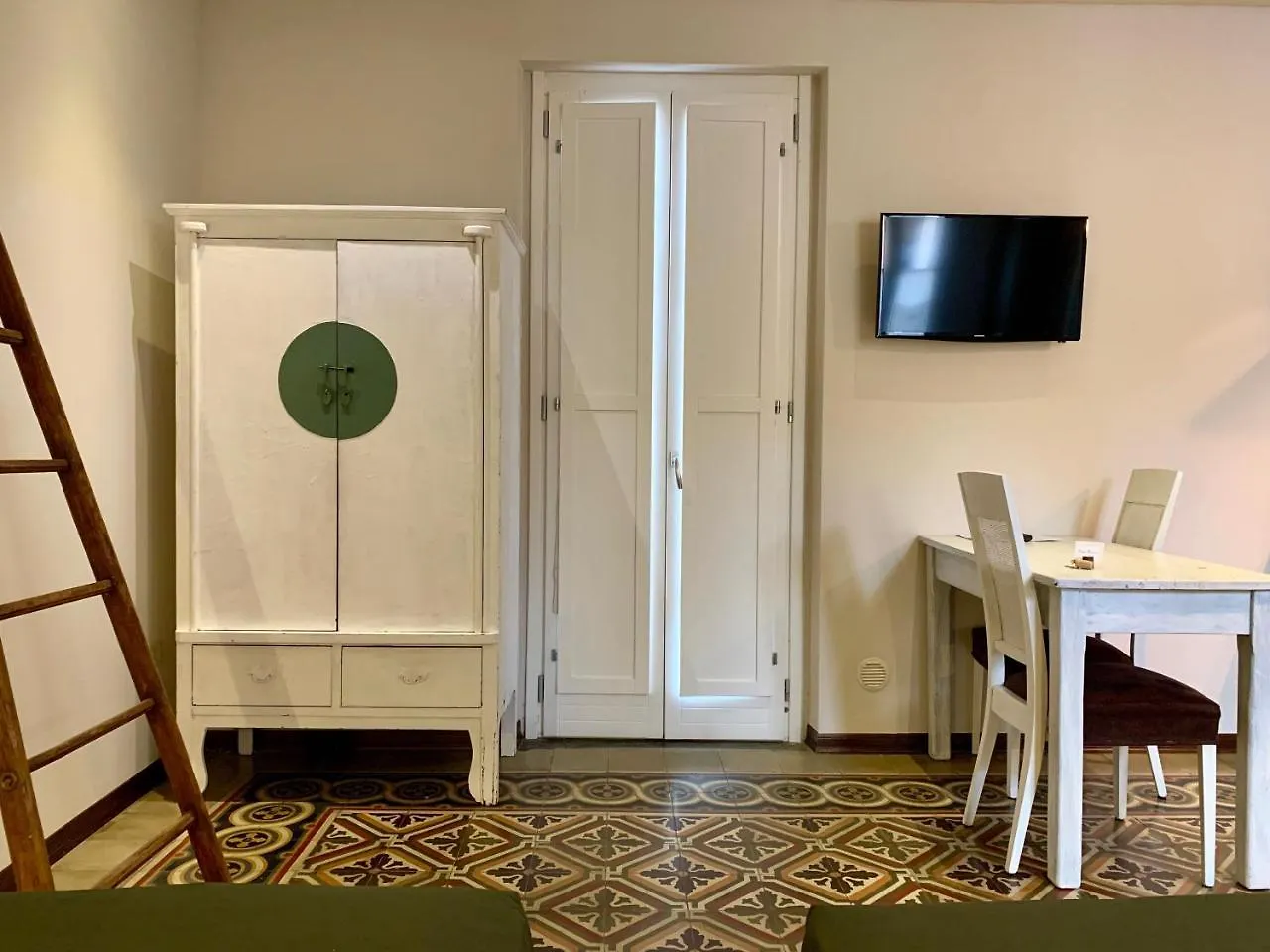 Porta Ronca - B&B, Suites&Apts Rho 3*,