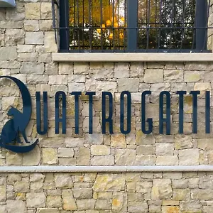 Отель Quattro Gatti Rooms&suite