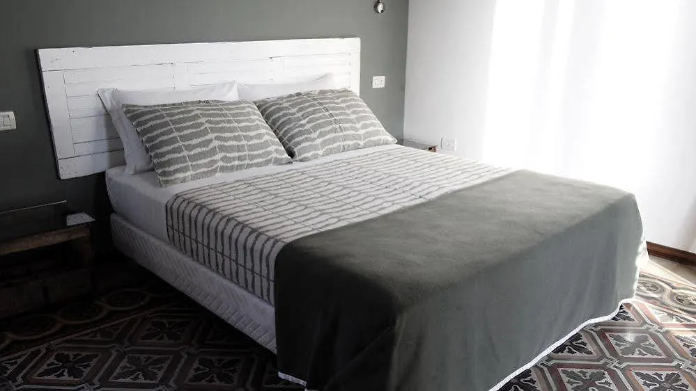 Porta Ronca - B&B, Suites & Apts 罗镇