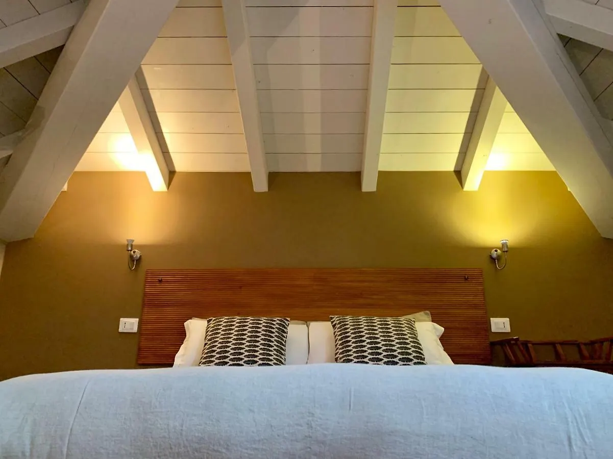Porta Ronca - B&B, Suites & Apts 罗镇